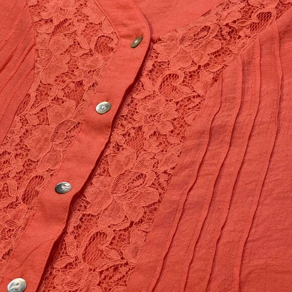 Studio Works | Coral Button Front Top with Lace | Large - Picture 5 of 10
